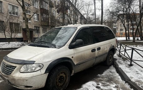 Chrysler Voyager IV, 2002 год, 300 000 рублей, 4 фотография