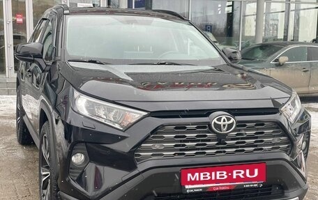 Toyota RAV4, 2020 год, 2 999 999 рублей, 4 фотография