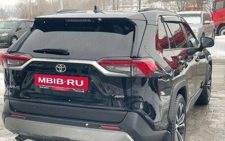 Toyota RAV4, 2020 год, 2 999 999 рублей, 6 фотография