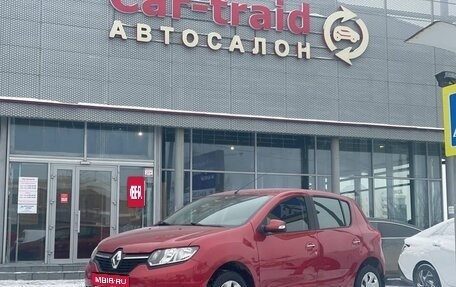 Renault Sandero II рестайлинг, 2016 год, 890 000 рублей, 1 фотография