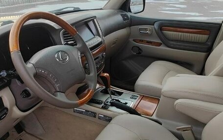 Lexus LX II, 2004 год, 2 250 000 рублей, 11 фотография