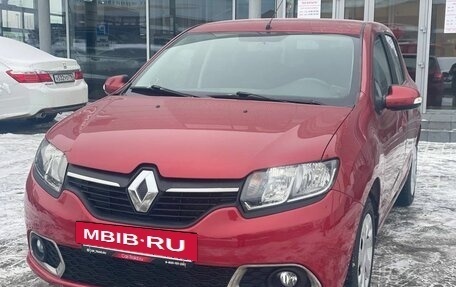 Renault Sandero II рестайлинг, 2016 год, 890 000 рублей, 2 фотография