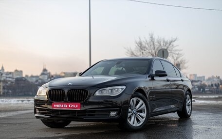 BMW 7 серия, 2013 год, 2 580 000 рублей, 1 фотография