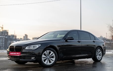 BMW 7 серия, 2013 год, 2 580 000 рублей, 3 фотография