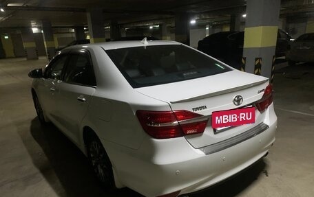 Toyota Camry, 2016 год, 3 100 000 рублей, 5 фотография