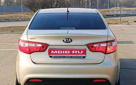 KIA Rio III рестайлинг, 2013 год, 590 000 рублей, 6 фотография