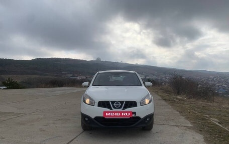 Nissan Qashqai, 2010 год, 950 000 рублей, 2 фотография