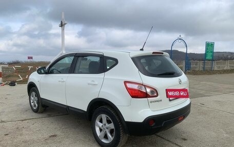 Nissan Qashqai, 2010 год, 950 000 рублей, 4 фотография