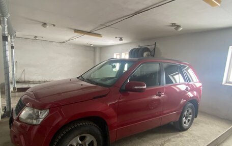 Suzuki Grand Vitara, 2011 год, 1 550 000 рублей, 1 фотография