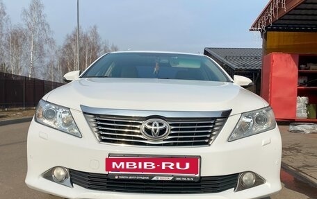 Toyota Camry, 2013 год, 1 700 000 рублей, 3 фотография