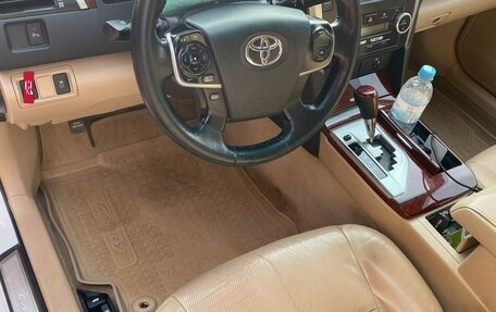 Toyota Camry, 2013 год, 1 700 000 рублей, 20 фотография