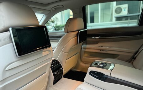 BMW 7 серия, 2012 год, 2 000 000 рублей, 11 фотография