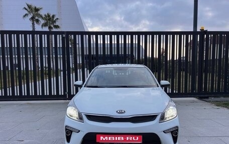 KIA Rio IV, 2018 год, 1 570 000 рублей, 1 фотография