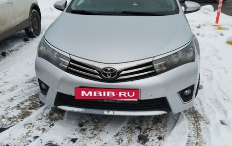 Toyota Corolla, 2013 год, 1 300 000 рублей, 7 фотография