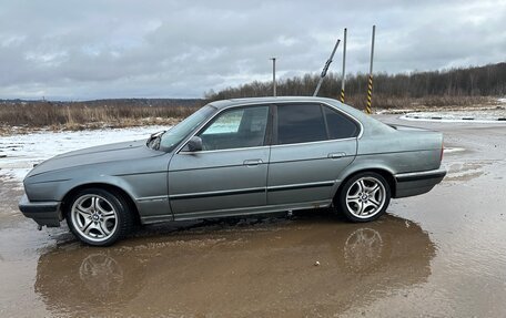 BMW 5 серия, 1989 год, 325 000 рублей, 2 фотография