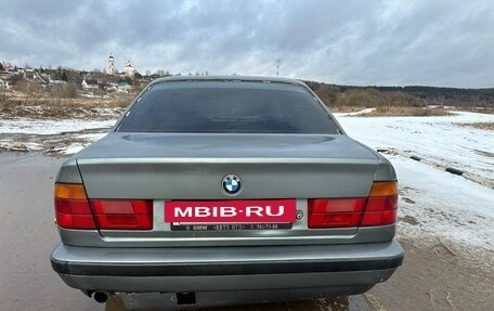 BMW 5 серия, 1989 год, 325 000 рублей, 3 фотография