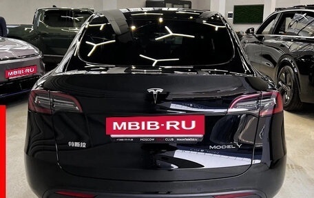 Tesla Model Y I, 2023 год, 4 500 000 рублей, 4 фотография