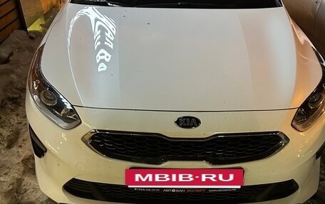 KIA cee'd III, 2018 год, 1 900 000 рублей, 12 фотография