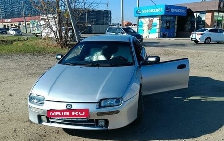 Mazda 323, 1998 год, 250 000 рублей, 7 фотография