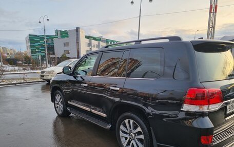 Toyota Land Cruiser 200, 2018 год, 9 100 000 рублей, 7 фотография