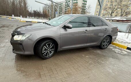 Toyota Camry, 2016 год, 2 350 000 рублей, 10 фотография