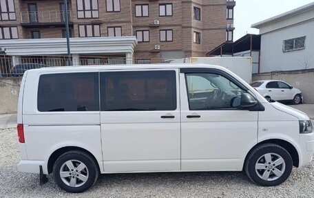 Volkswagen Multivan T5, 2012 год, 2 200 000 рублей, 3 фотография