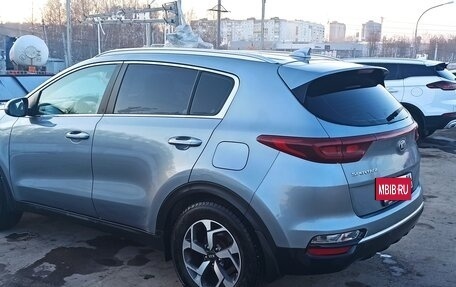 KIA Sportage IV рестайлинг, 2021 год, 2 350 000 рублей, 4 фотография