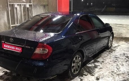 Toyota Camry V40, 2002 год, 600 000 рублей, 3 фотография