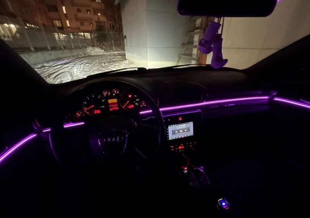 Audi A4 B5 рестайлинг, 1999 год, 410 000 рублей, 10 фотография