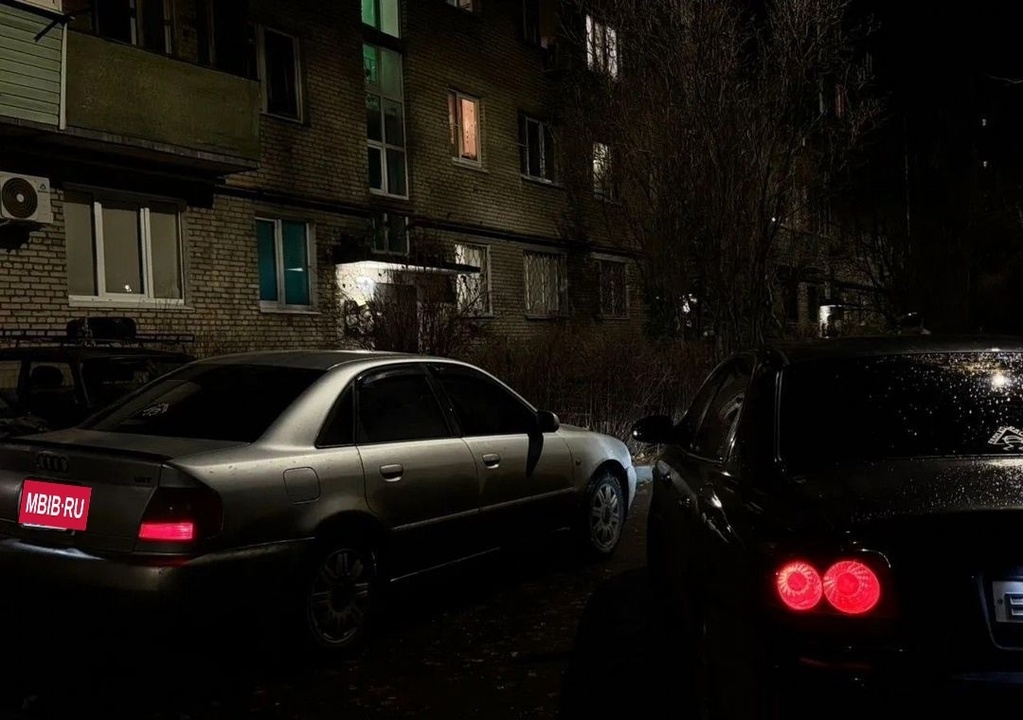 Audi A4 B5 рестайлинг, 1999 год, 410 000 рублей, 12 фотография