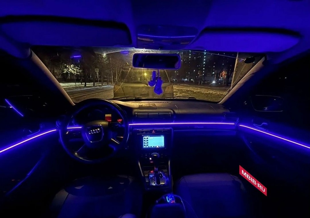 Audi A4 B5 рестайлинг, 1999 год, 410 000 рублей, 8 фотография