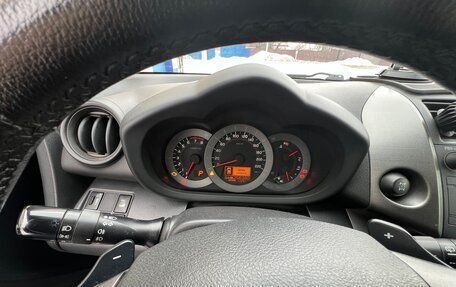 Toyota RAV4, 2010 год, 1 680 000 рублей, 10 фотография