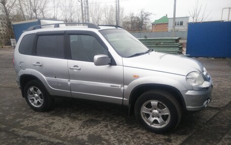 Chevrolet Niva I рестайлинг, 2010 год, 440 000 рублей, 2 фотография