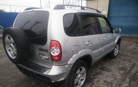 Chevrolet Niva I рестайлинг, 2010 год, 440 000 рублей, 3 фотография