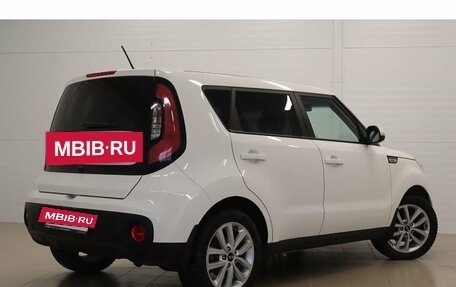 KIA Soul II рестайлинг, 2018 год, 1 750 000 рублей, 3 фотография