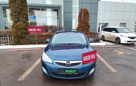 Opel Astra J, 2010 год, 699 000 рублей, 2 фотография