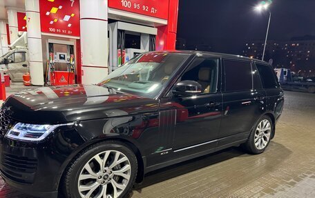 Land Rover Range Rover IV рестайлинг, 2018 год, 7 300 000 рублей, 11 фотография