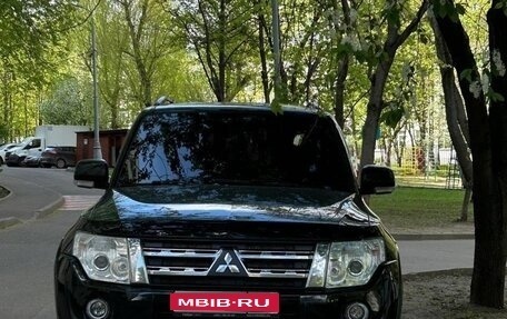 Mitsubishi Pajero IV, 2012 год, 2 300 000 рублей, 1 фотография