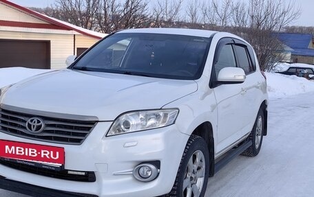 Toyota RAV4, 2011 год, 1 590 000 рублей, 2 фотография