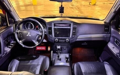 Mitsubishi Pajero IV, 2012 год, 2 300 000 рублей, 13 фотография