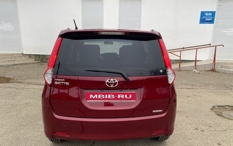 Toyota Passo Sette, 2009 год, 800 000 рублей, 9 фотография