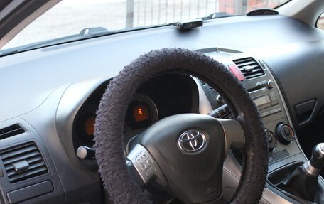 Toyota Auris II, 2008 год, 750 000 рублей, 13 фотография