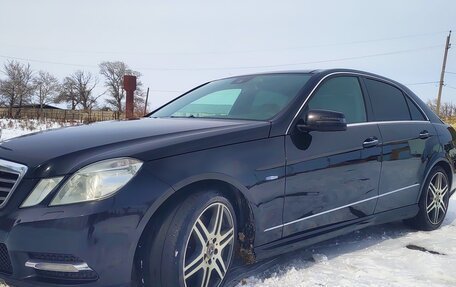 Mercedes-Benz E-Класс, 2012 год, 1 950 000 рублей, 12 фотография