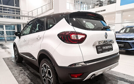 Renault Kaptur I рестайлинг, 2021 год, 1 747 000 рублей, 8 фотография