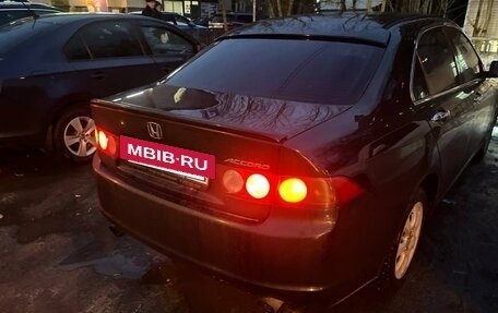 Honda Accord VII рестайлинг, 2005 год, 910 000 рублей, 2 фотография