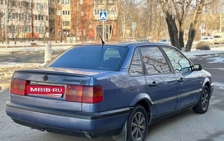 Volkswagen Passat B4, 1996 год, 180 000 рублей, 4 фотография