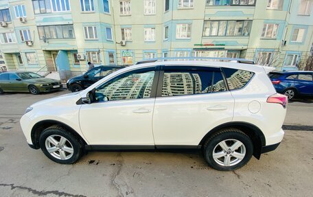 Toyota RAV4, 2017 год, 2 500 000 рублей, 11 фотография