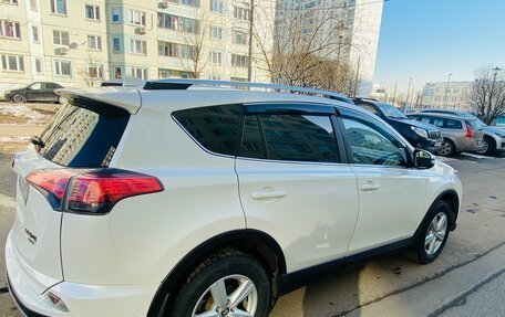 Toyota RAV4, 2017 год, 2 500 000 рублей, 3 фотография