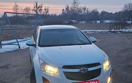 Chevrolet Cruze II, 2014 год, 1 050 000 рублей, 2 фотография