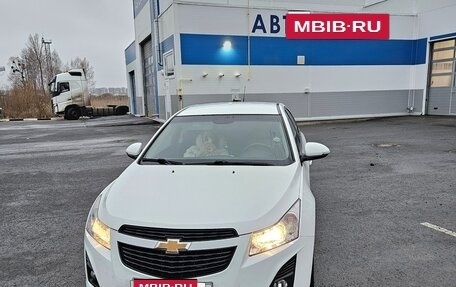 Chevrolet Cruze II, 2014 год, 1 050 000 рублей, 9 фотография